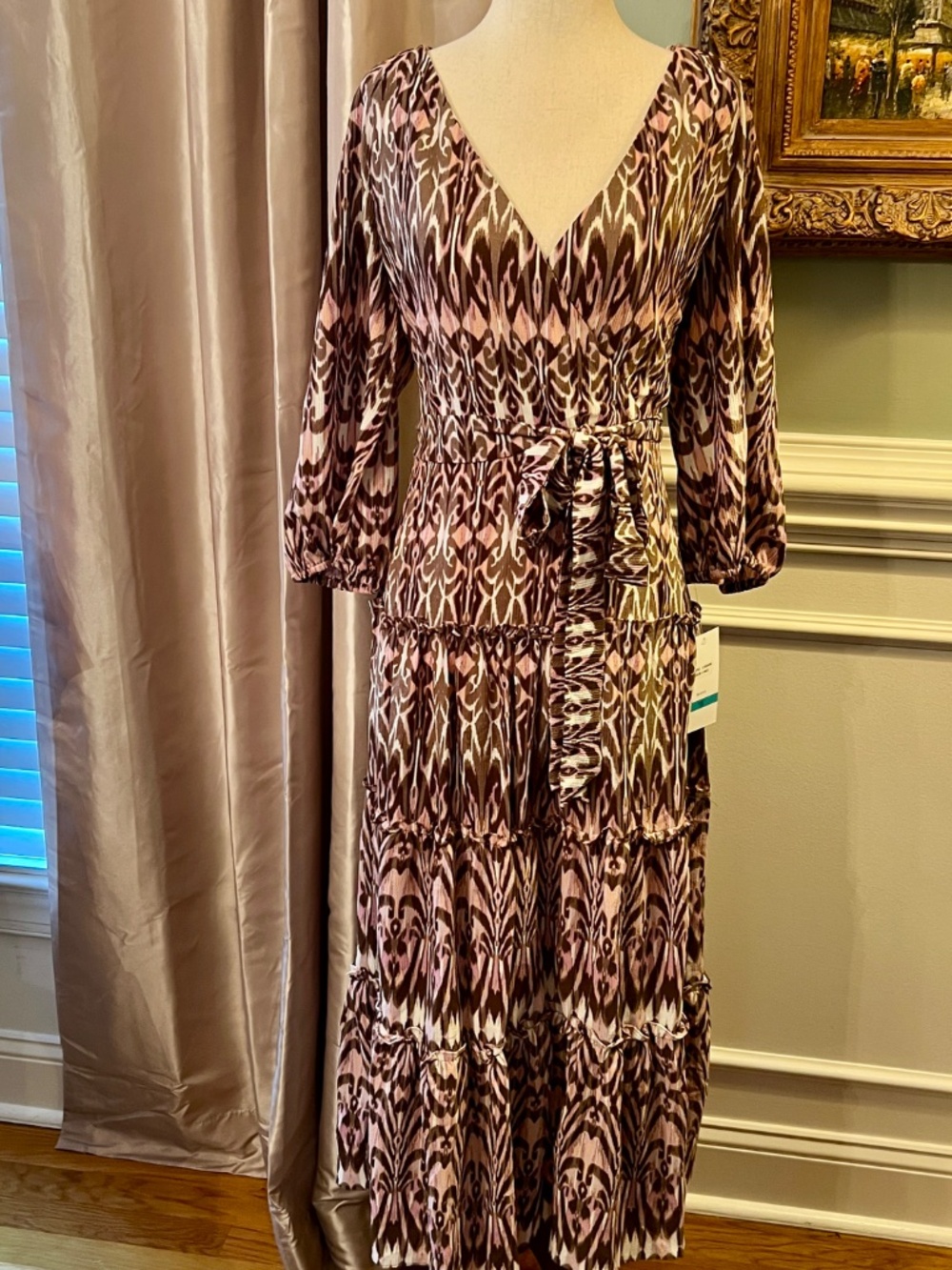$228 NWT Maison Tara Brown Pink Midi Length Tiered V-Neck Dress Size 16 - Picture 2 of 4